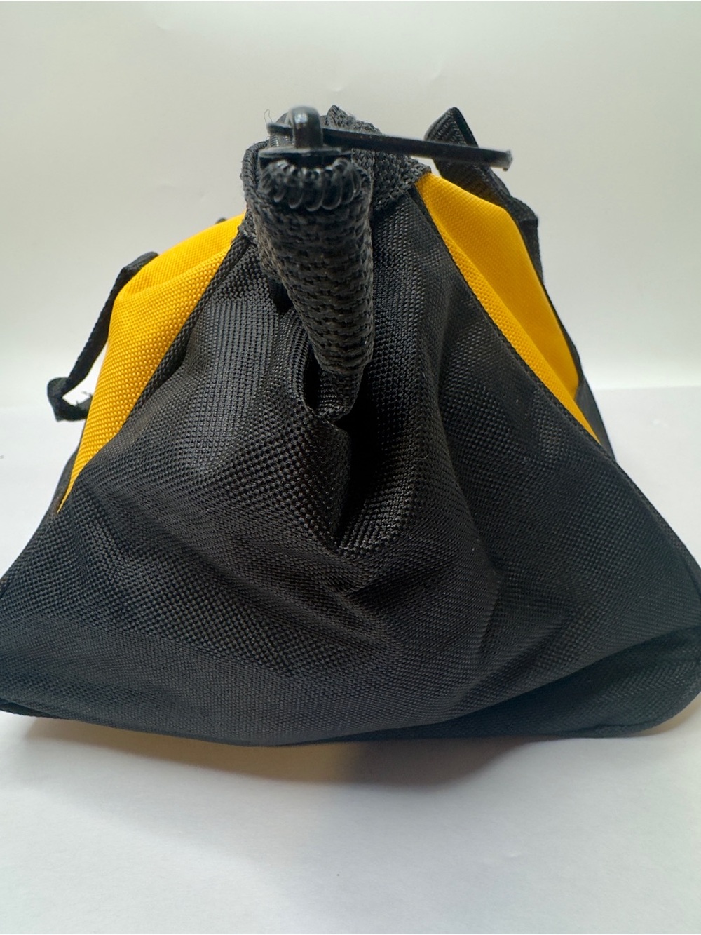 Dewalt Geuine OEM  11x9x6 Nylon Tool Bag (N294699) - Picture 11 of 11